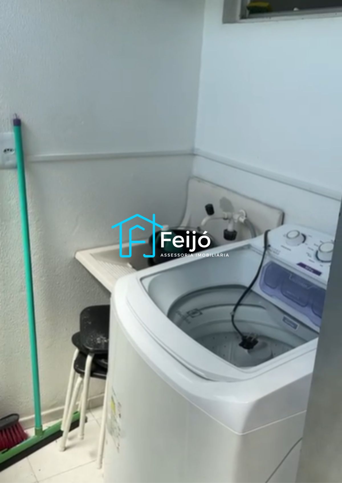 Apartamento à venda com 1 quarto, 43m² - Foto 9