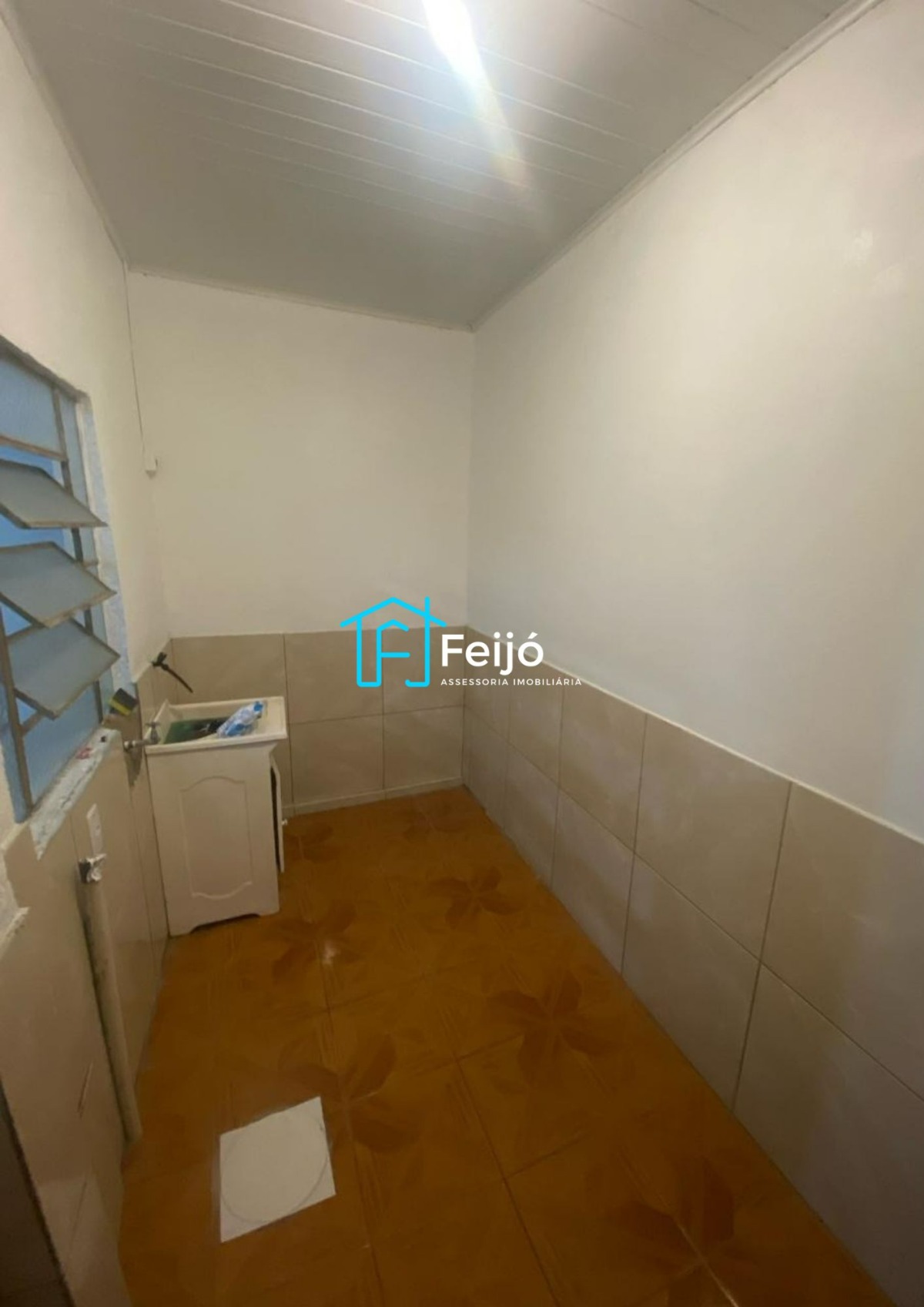 Casa à venda com 3 quartos, 100m² - Foto 16