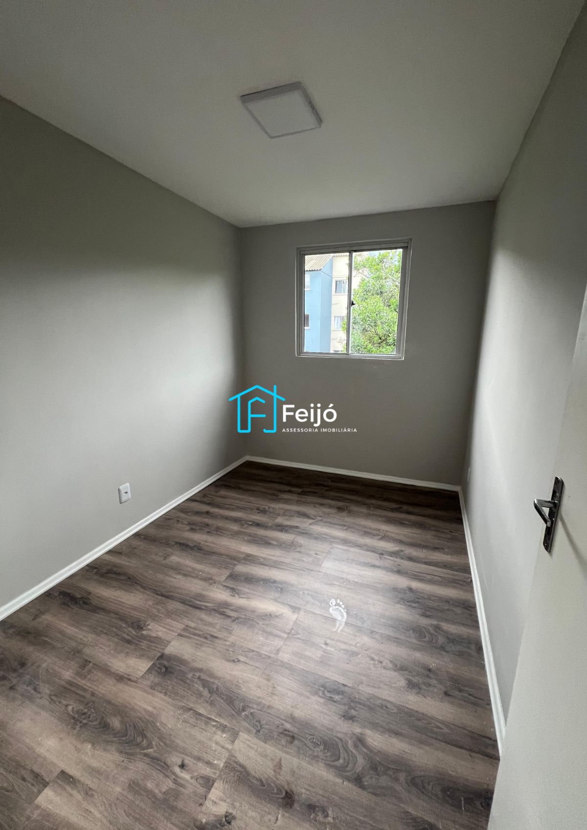 Apartamento à venda com 2 quartos, 40m² - Foto 7