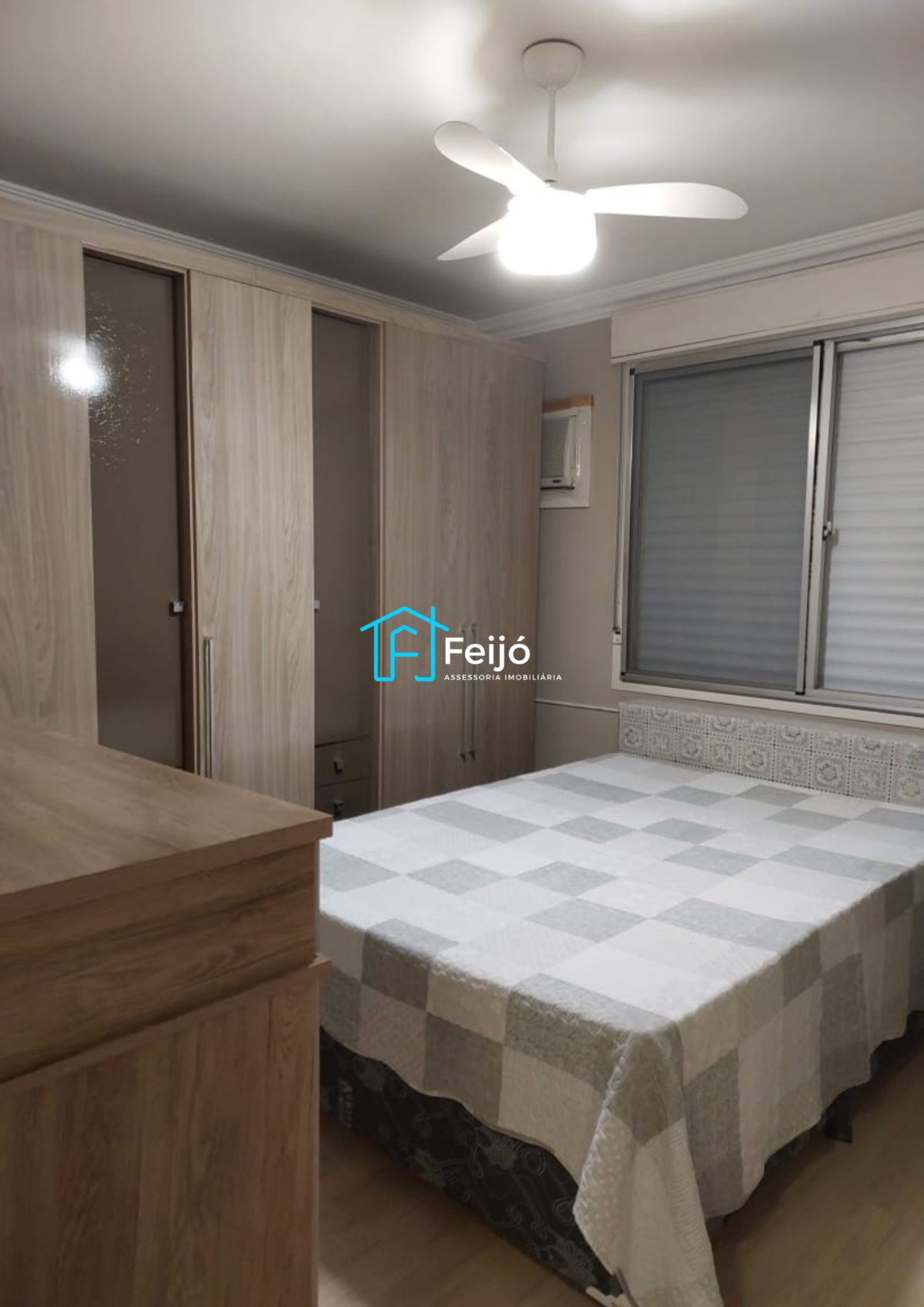 Apartamento à venda com 2 quartos, 61m² - Foto 13