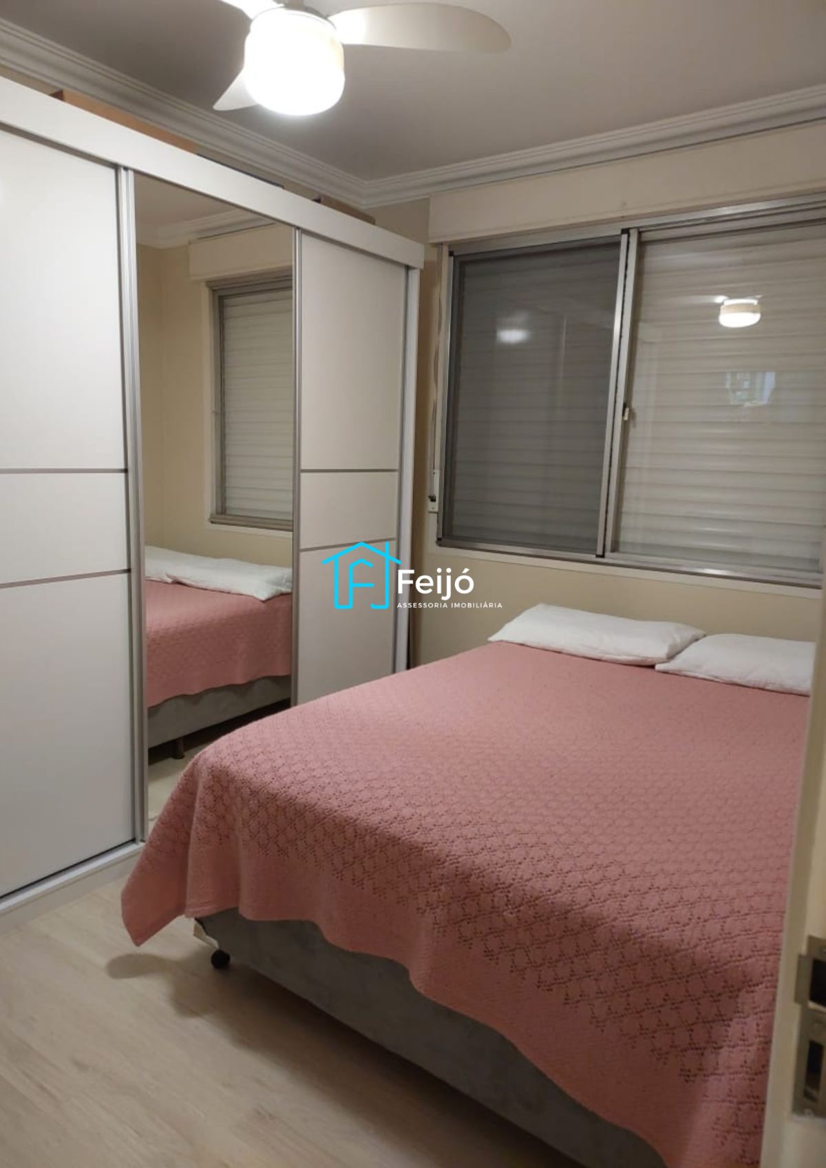 Apartamento à venda com 2 quartos, 61m² - Foto 12